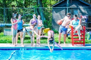 pool hoop   